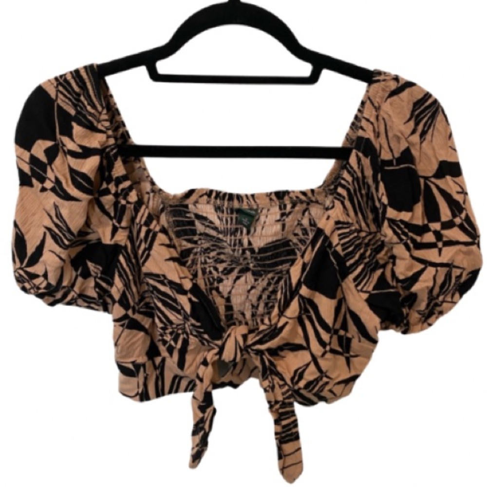 Crop top Wild Fable brand size small excellent condition